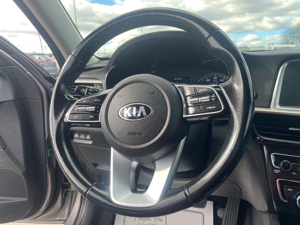 Kia Optima  2019
