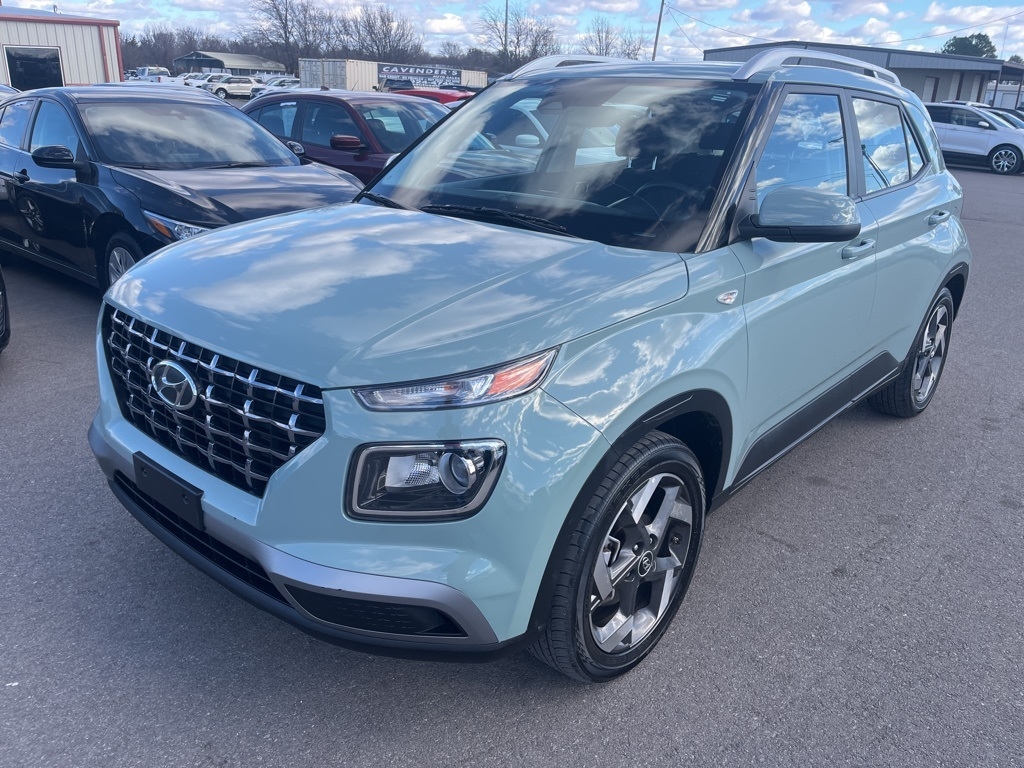 Hyundai Venue  2025