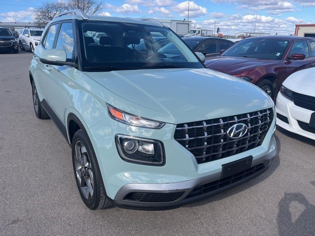 2025 Hyundai Venue SEL