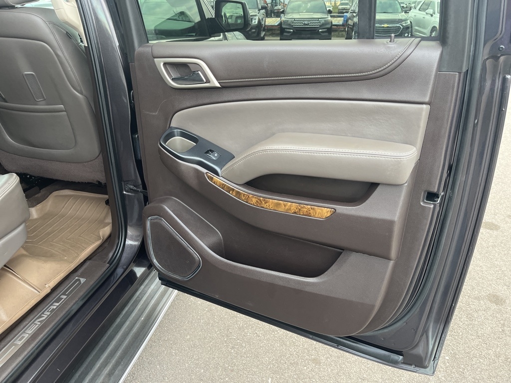 GMC Yukon Denali  2015