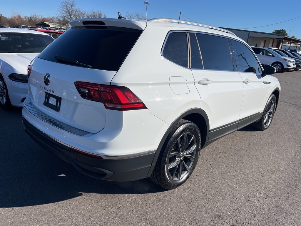 Volkswagen Tiguan  2022