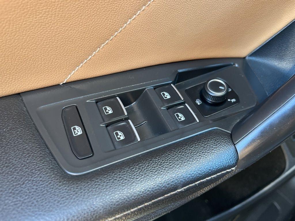 Volkswagen Tiguan  2022