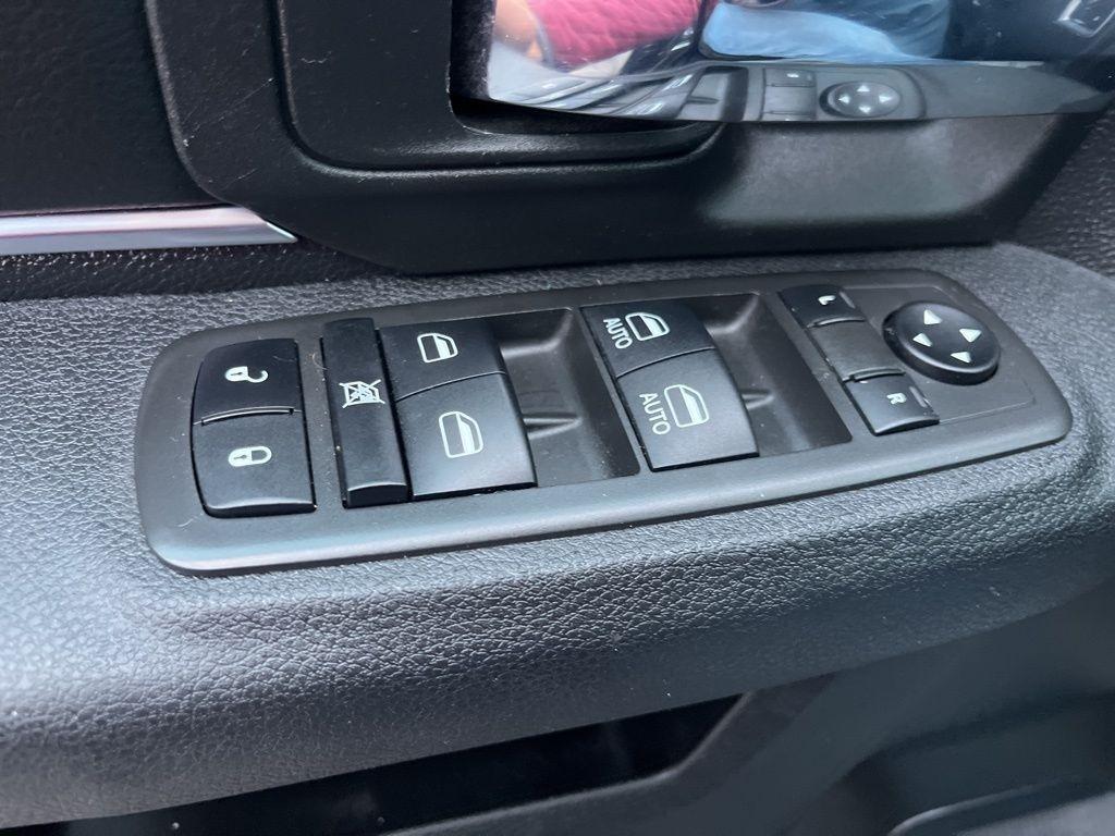 RAM 1500 Classic  2021