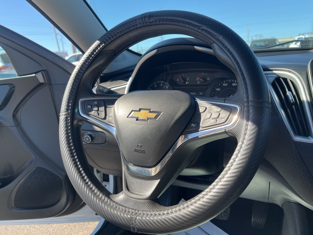 Chevrolet Malibu  2023