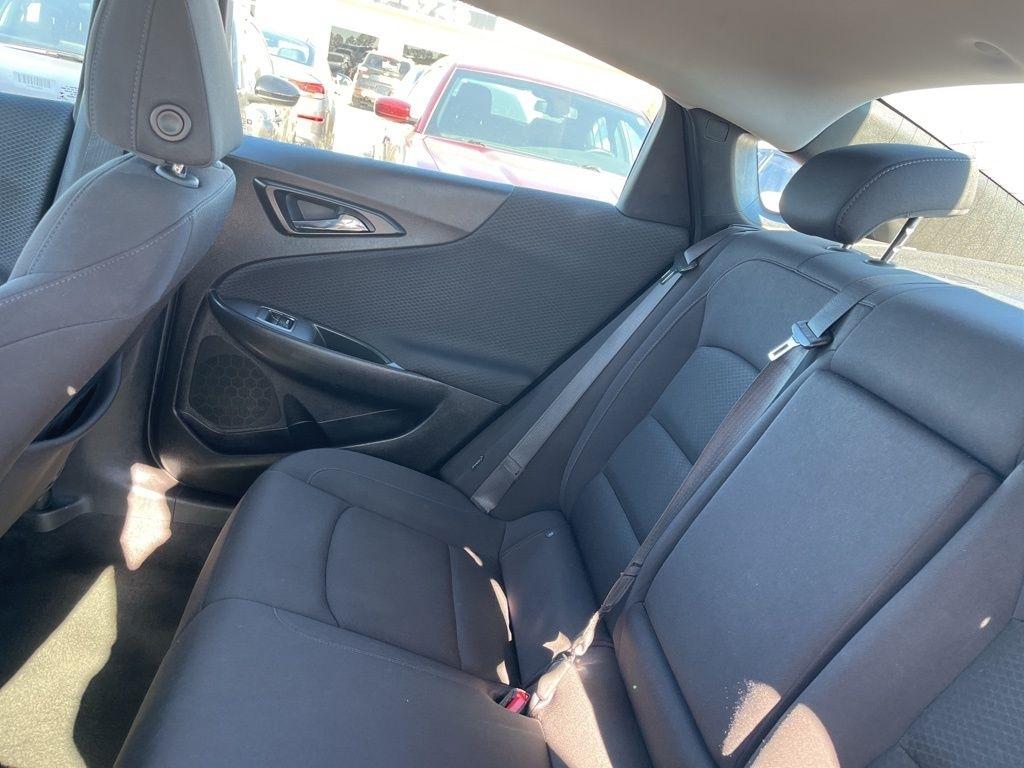 Chevrolet Malibu  2023