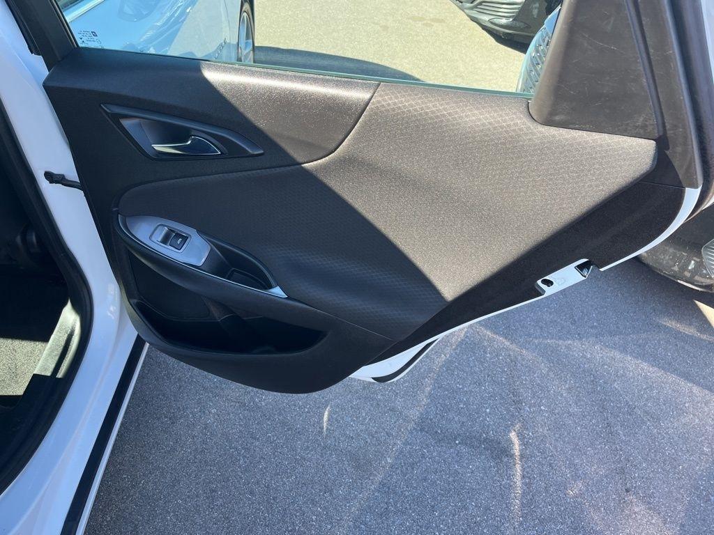 Chevrolet Malibu  2023