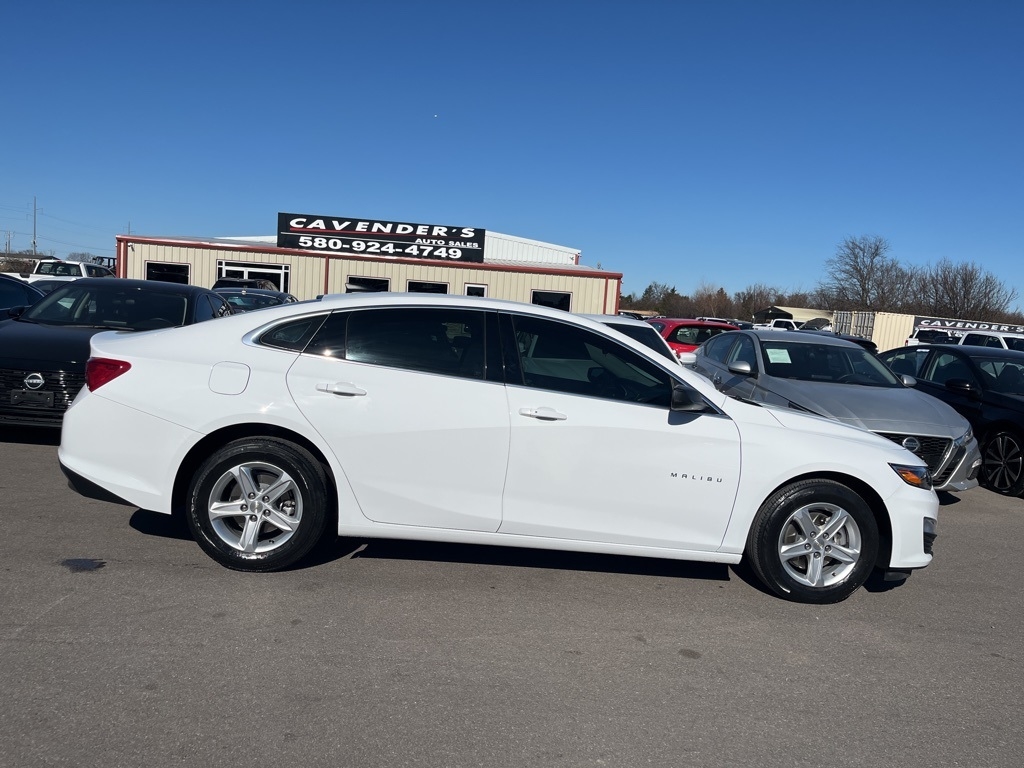 Chevrolet Malibu  2023