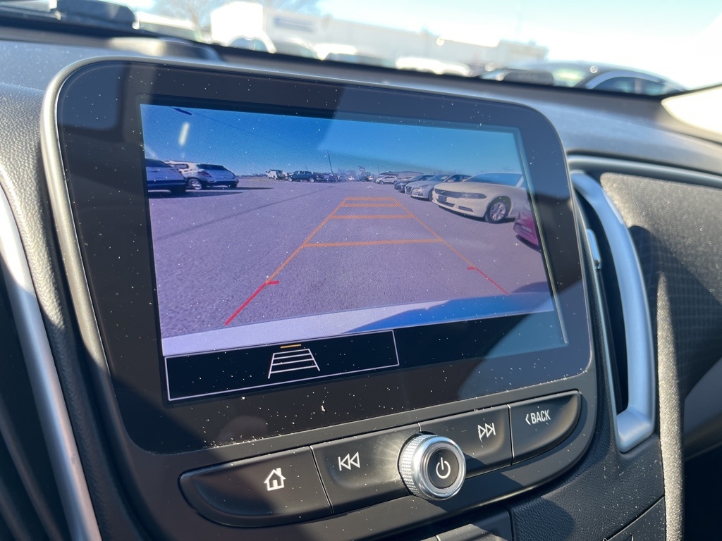 Chevrolet Malibu  2023