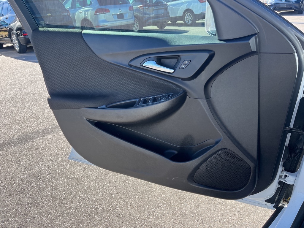 Chevrolet Malibu  2023