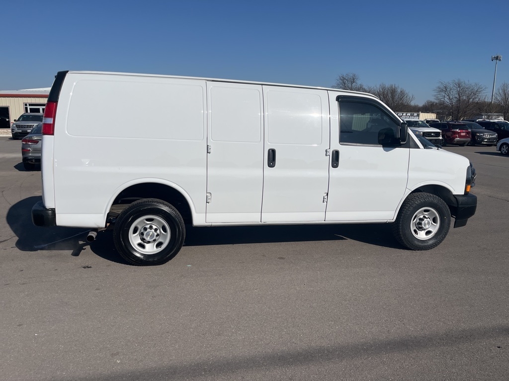 Chevrolet Express  2020