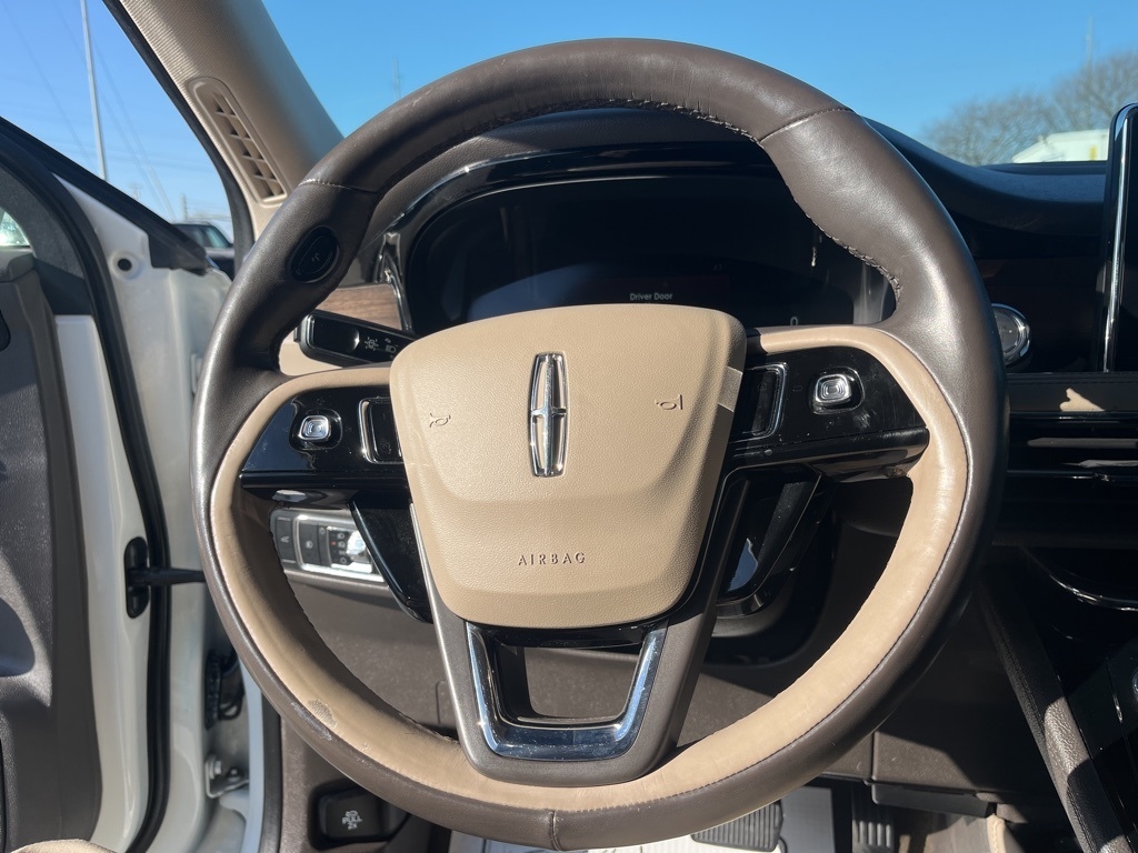 Lincoln Corsair  2021