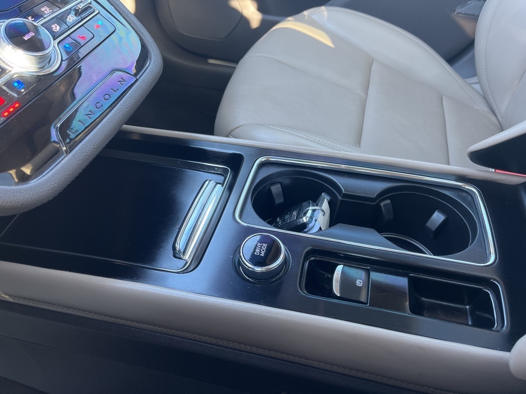 Lincoln Corsair  2021