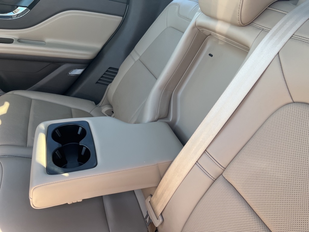 Lincoln Corsair  2021