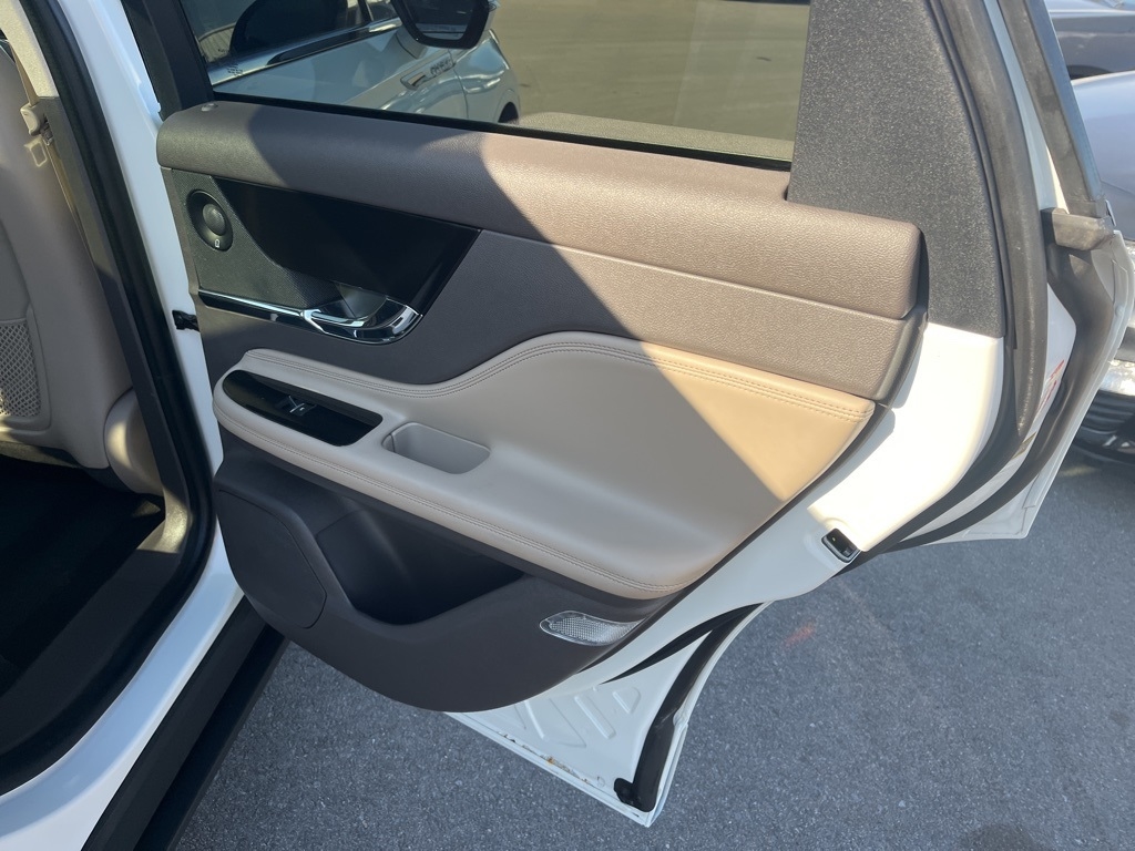 Lincoln Corsair  2021