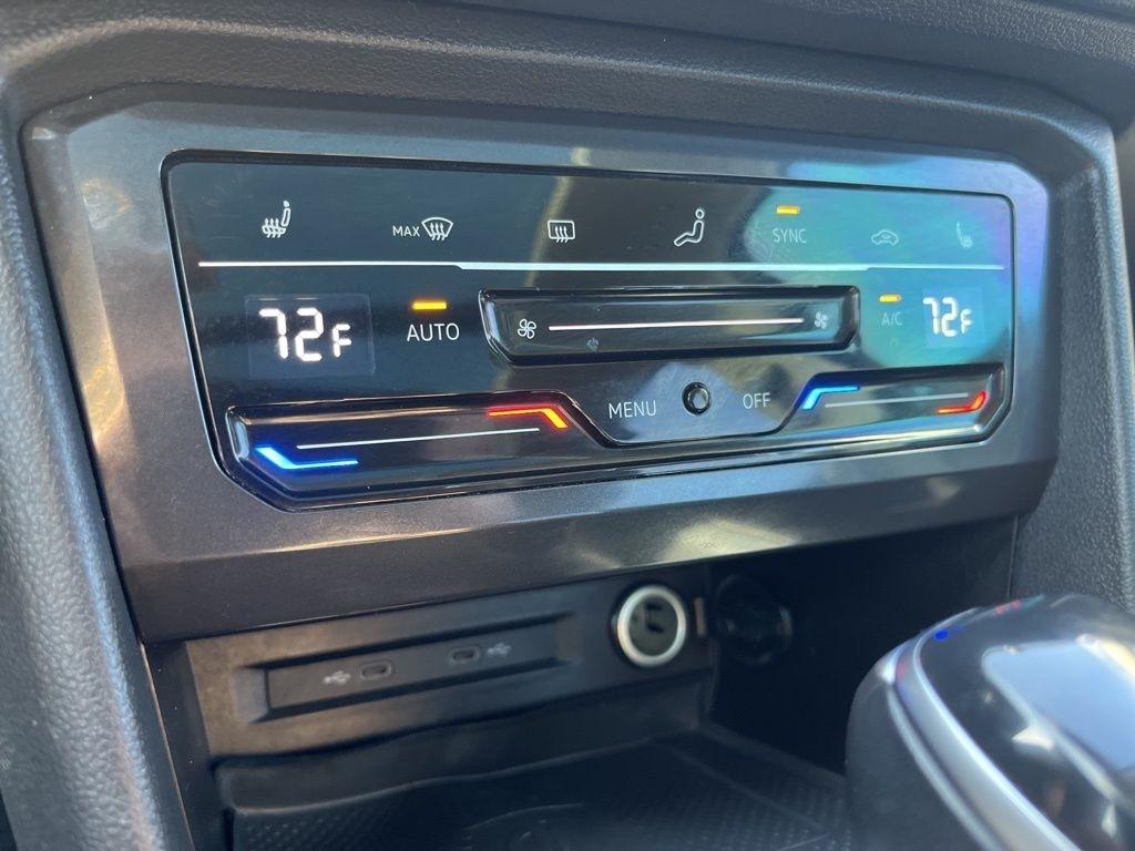 Volkswagen Tiguan  2022