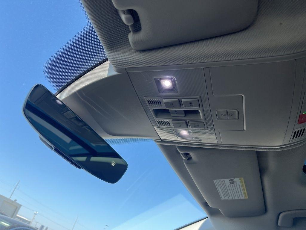 Volkswagen Tiguan  2022