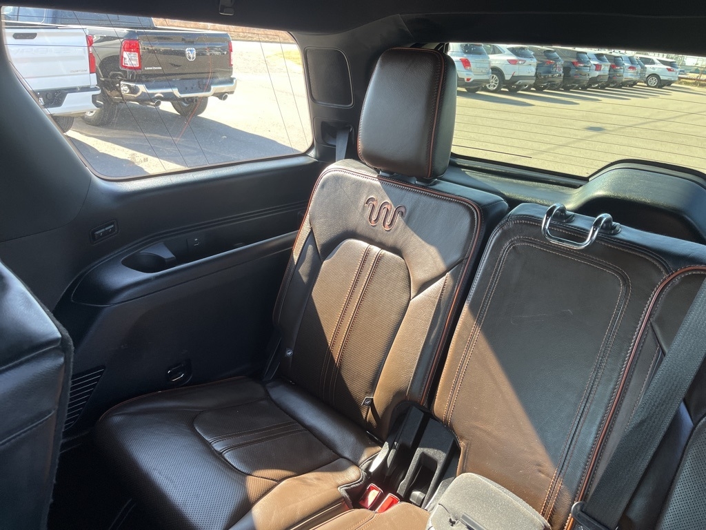 Ford Expedition  2020