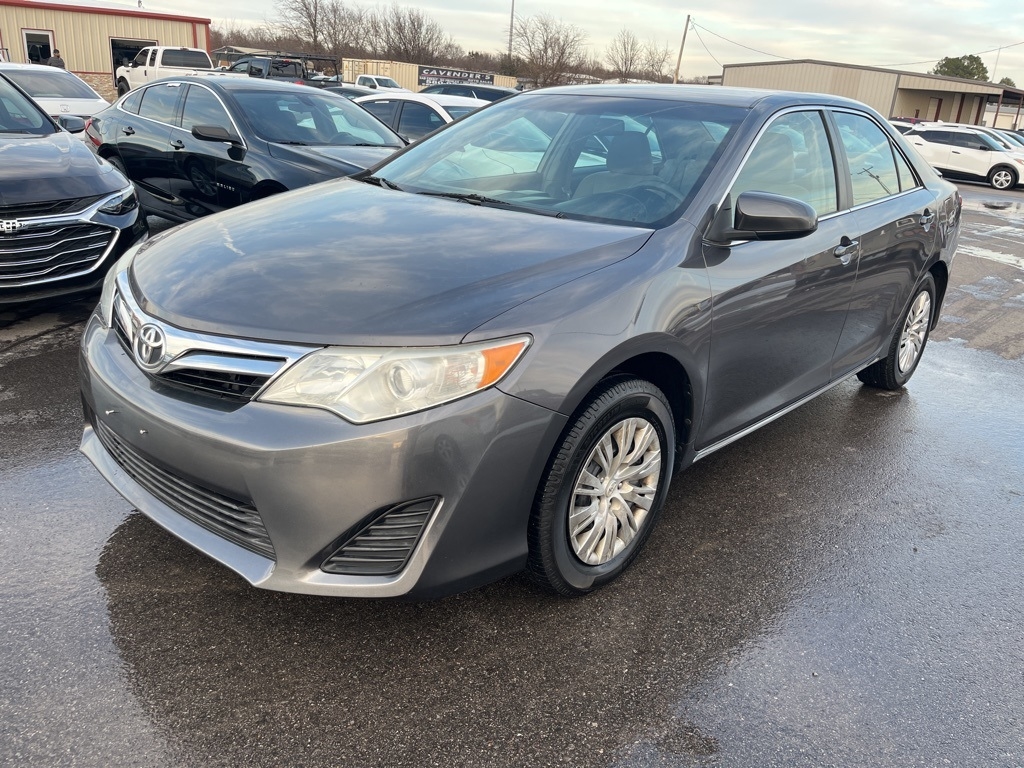 Toyota Camry  2014