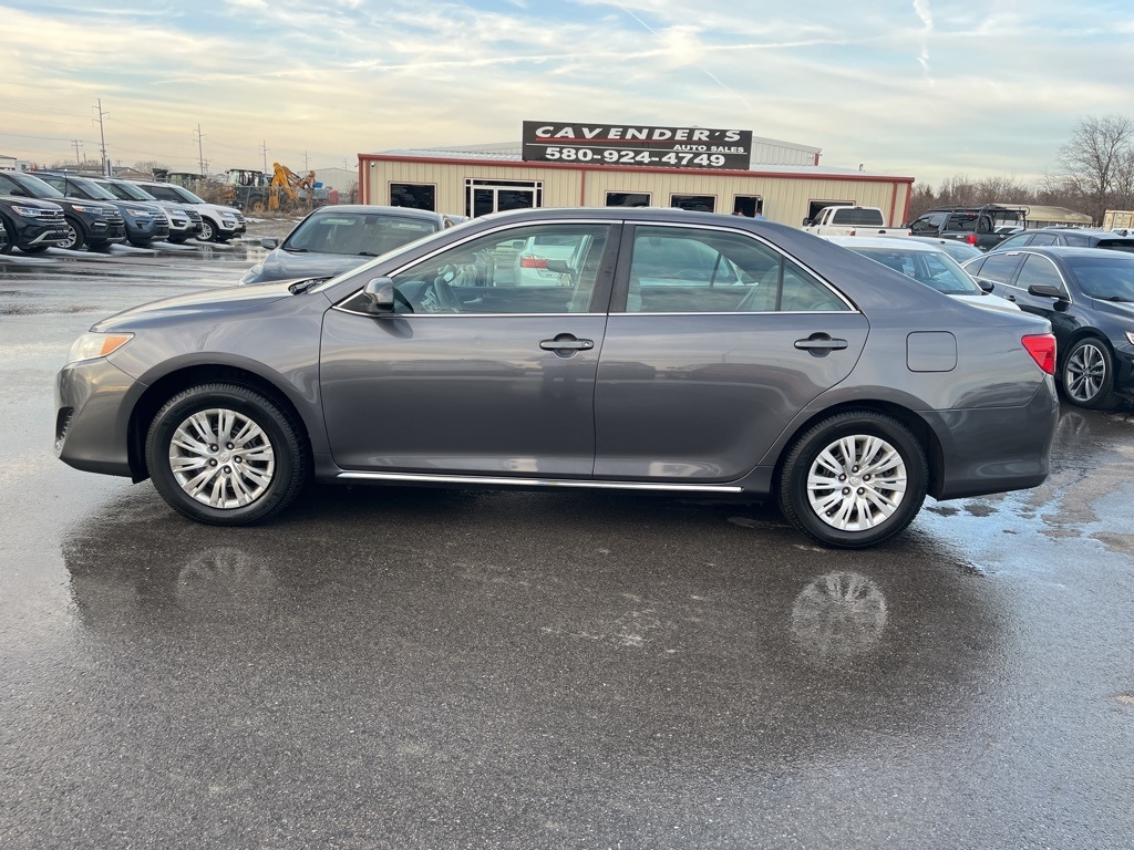 Toyota Camry  2014