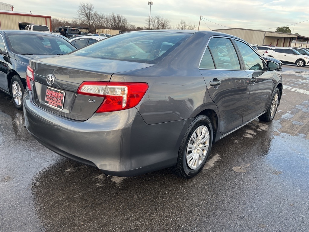 Toyota Camry  2014