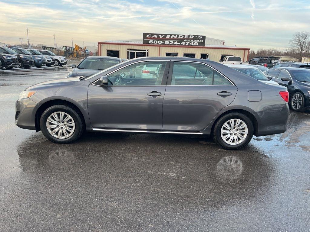 Toyota Camry  2014