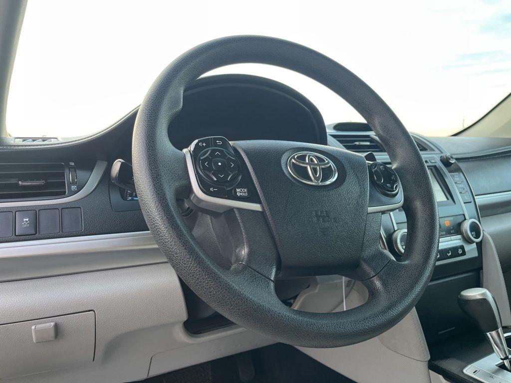 Toyota Camry  2014