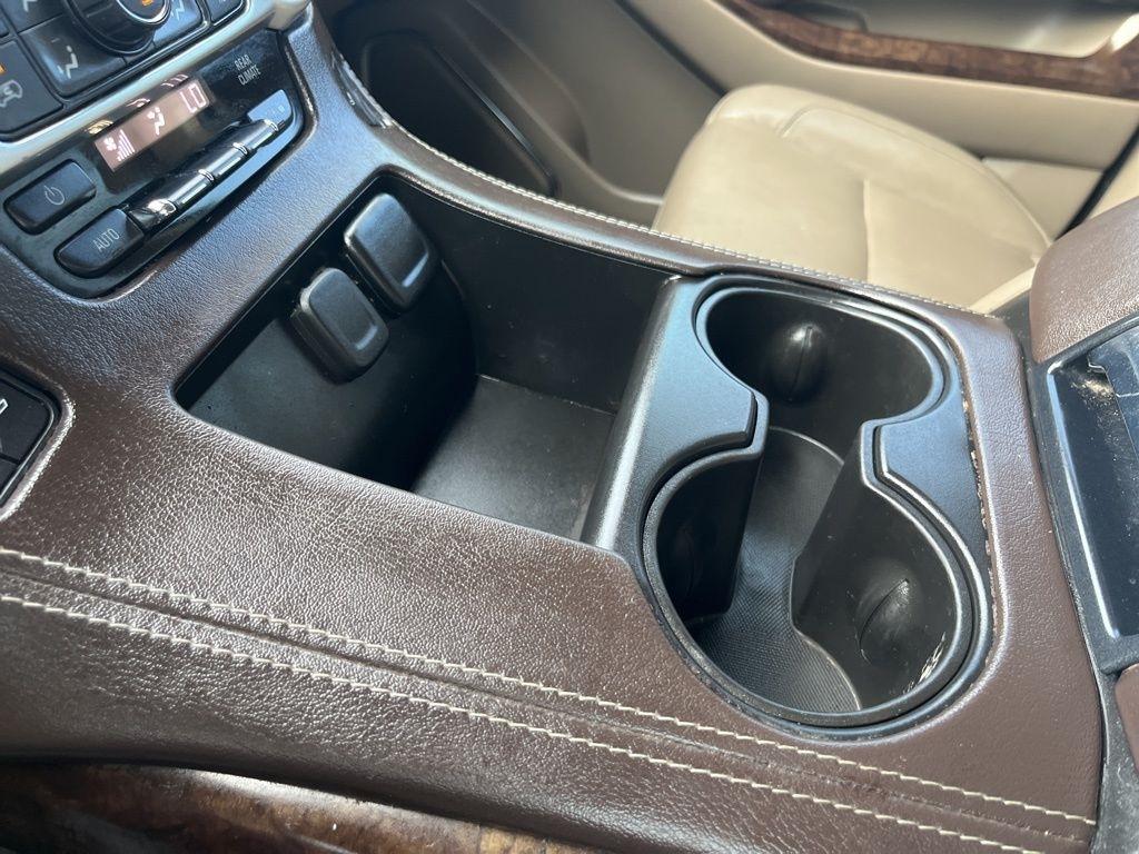 Chevrolet Suburban  2020