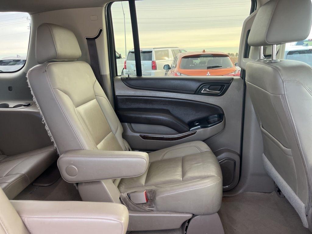 Chevrolet Suburban  2020