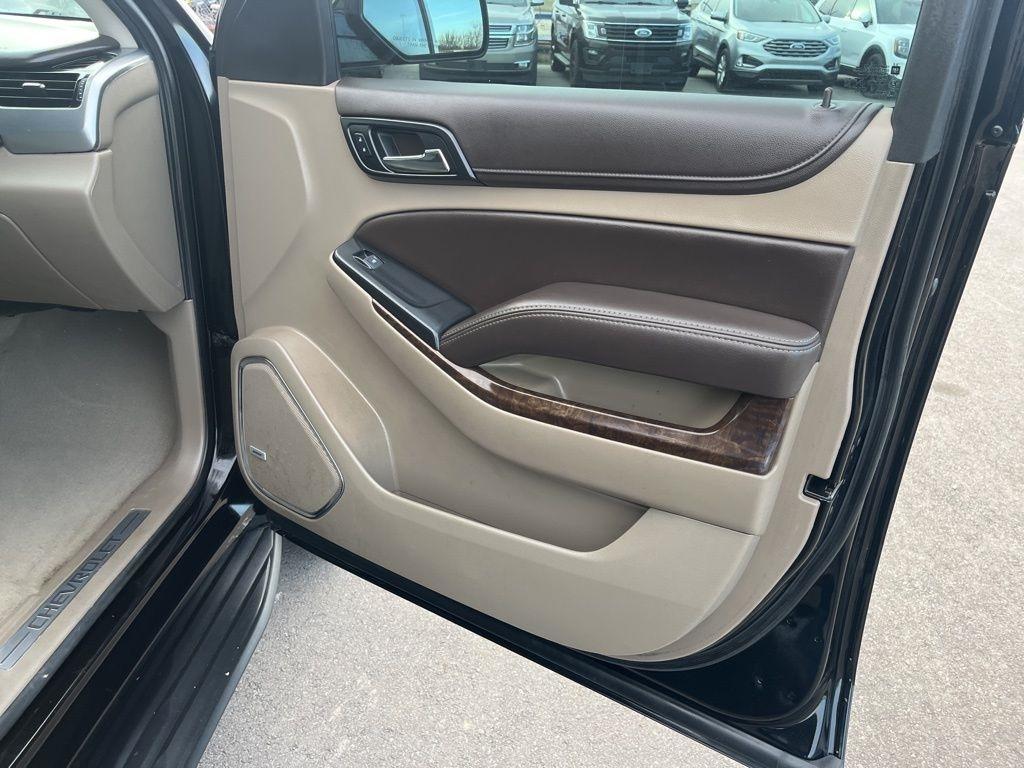 Chevrolet Suburban  2020