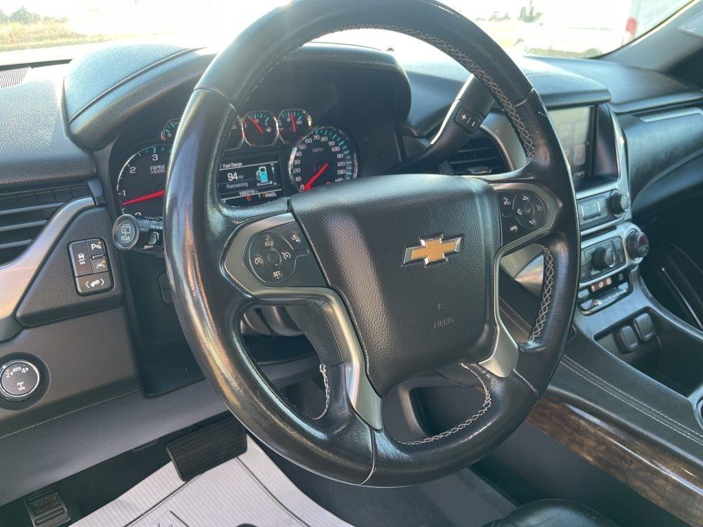 Chevrolet Suburban  2019