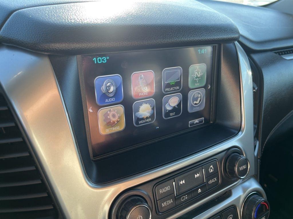 Chevrolet Suburban  2019