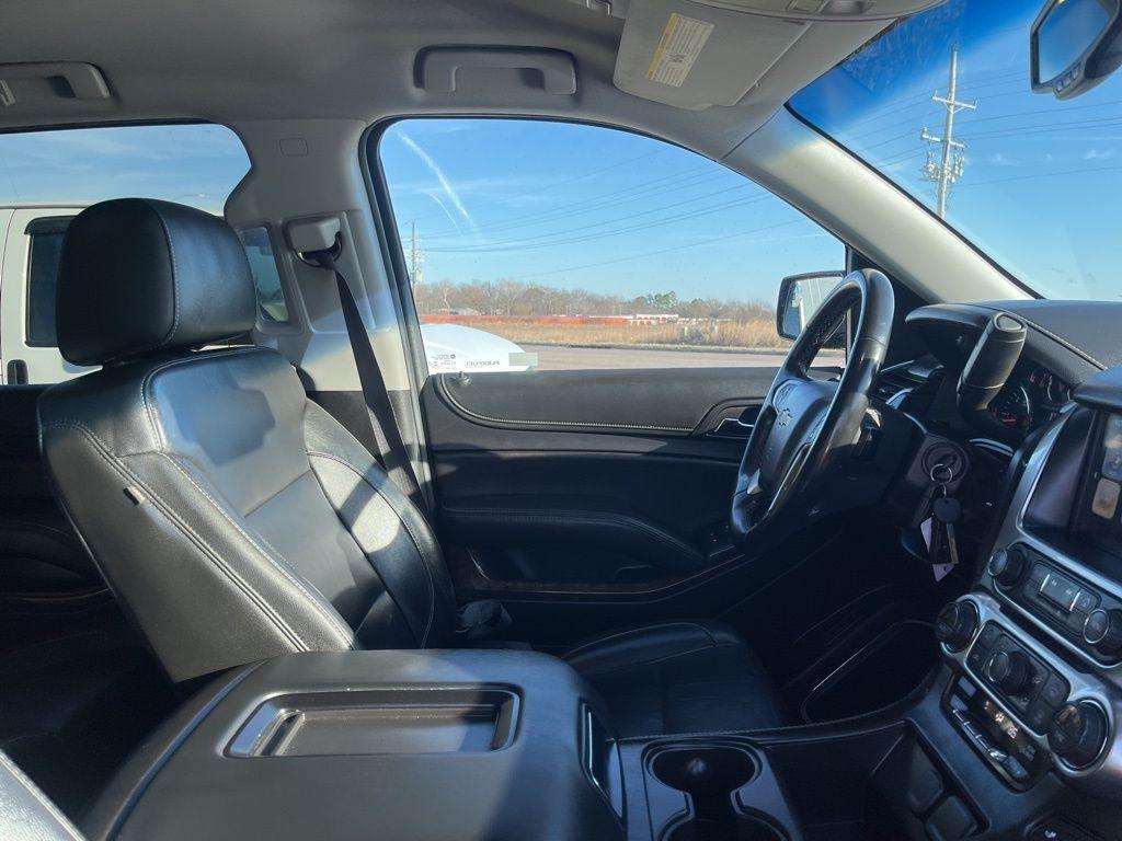 Chevrolet Suburban  2019