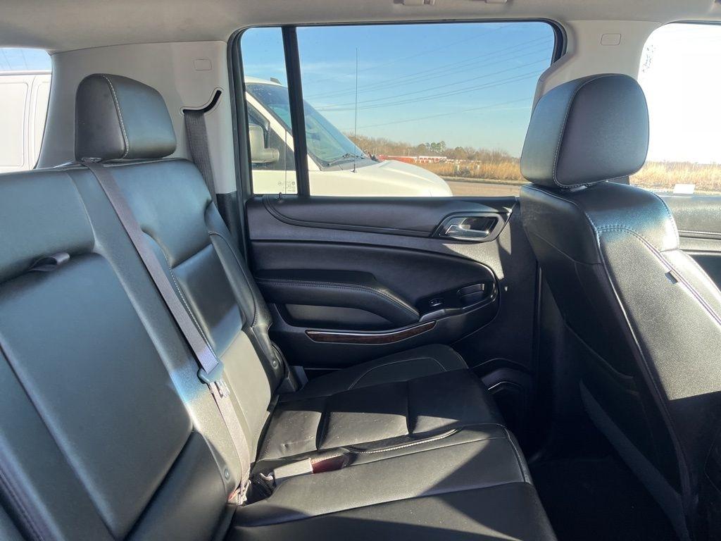 Chevrolet Suburban  2019