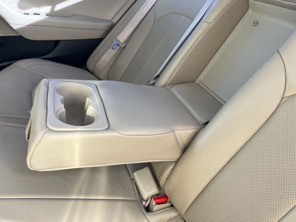 Hyundai Sonata  2016