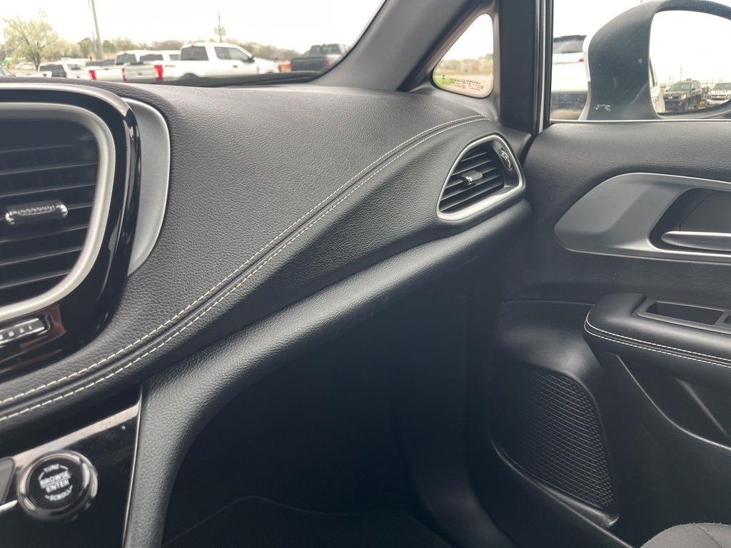 Chrysler Pacifica  2023