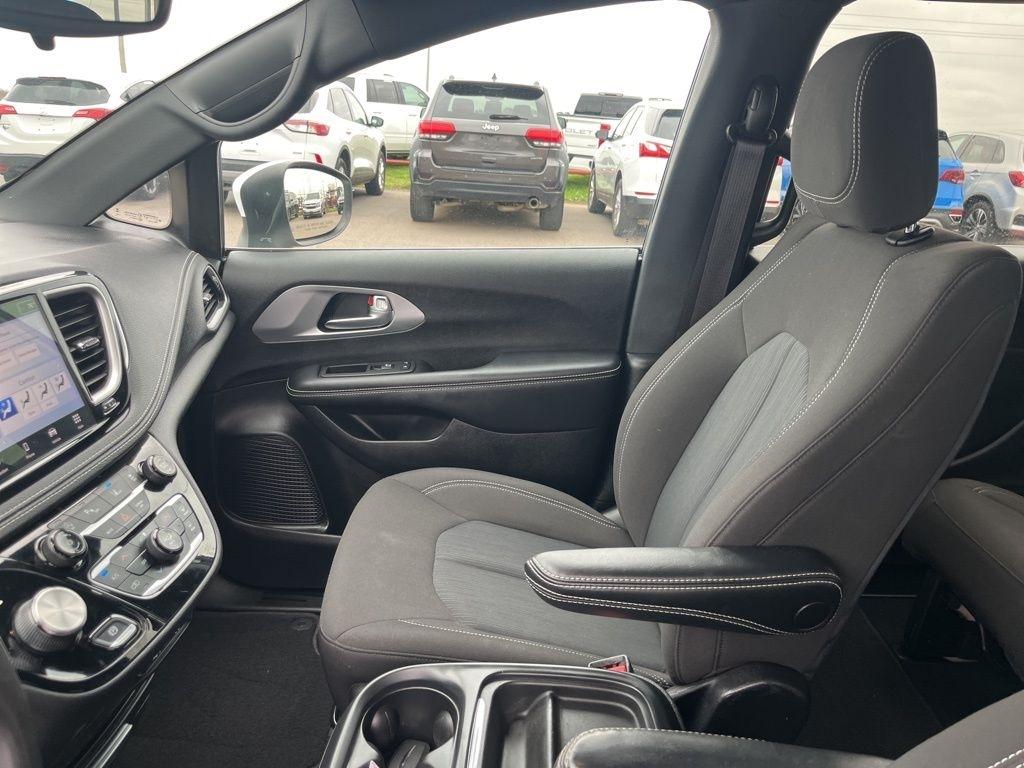 Chrysler Pacifica  2023