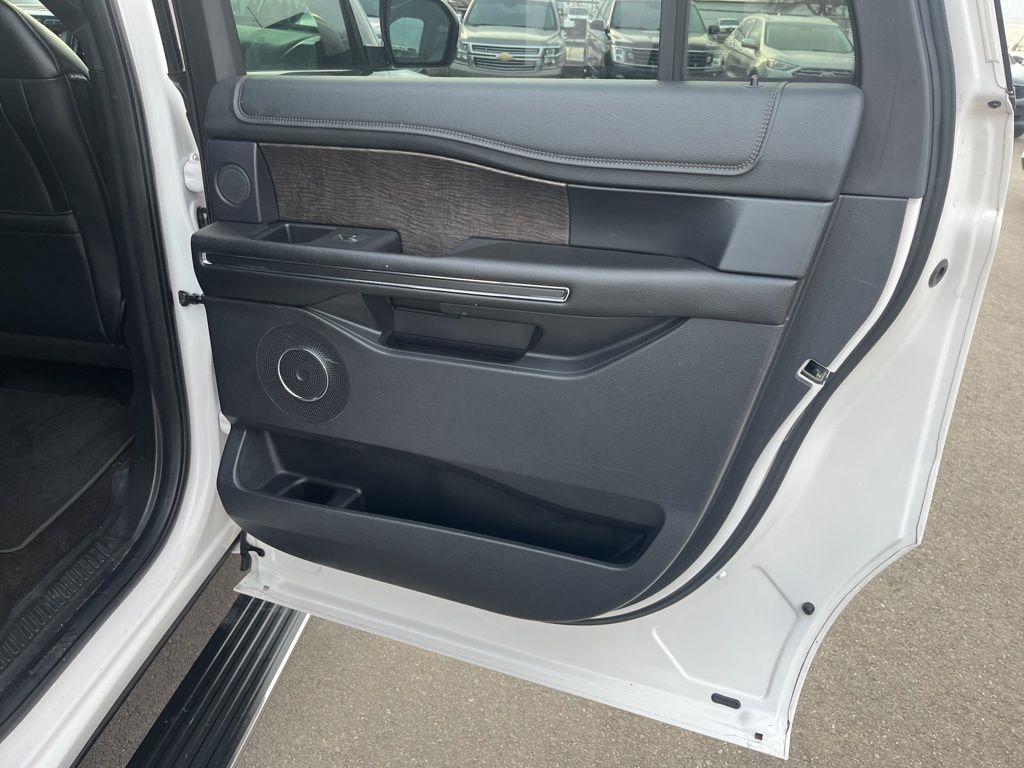 Ford Expedition  2019