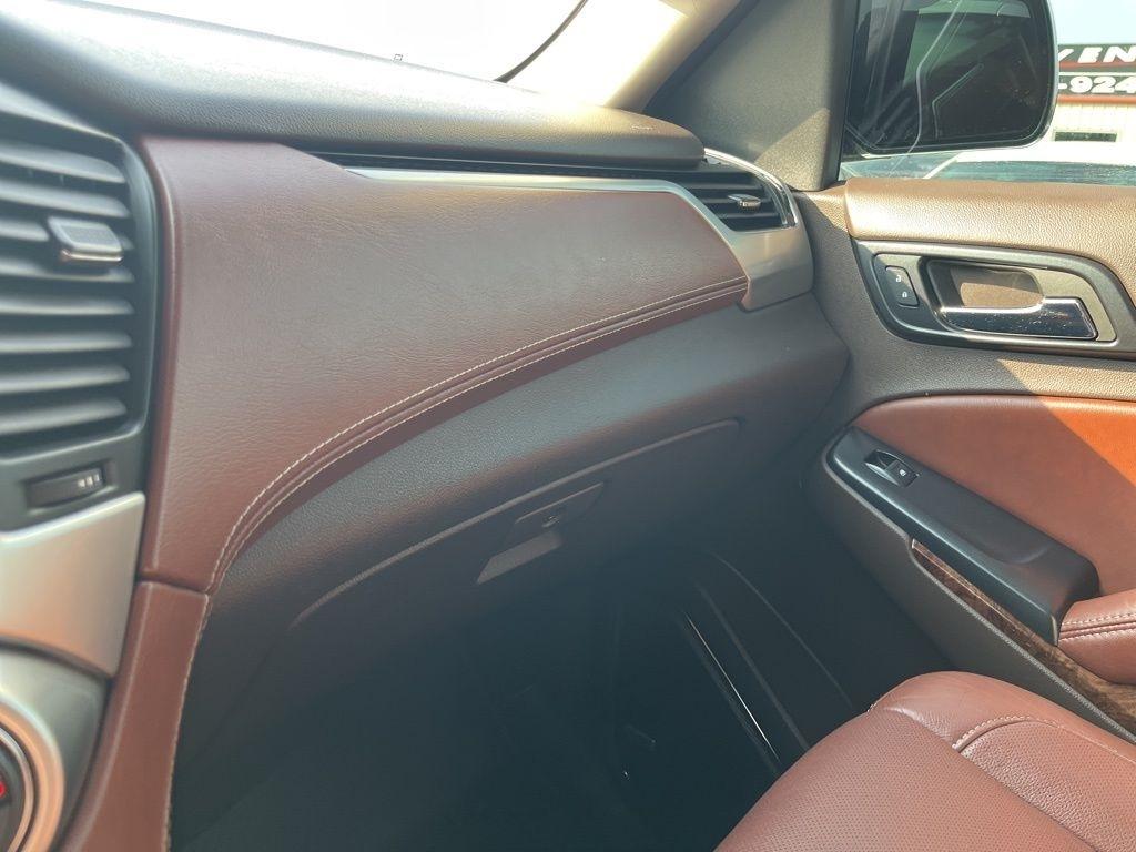 Chevrolet Tahoe  2015