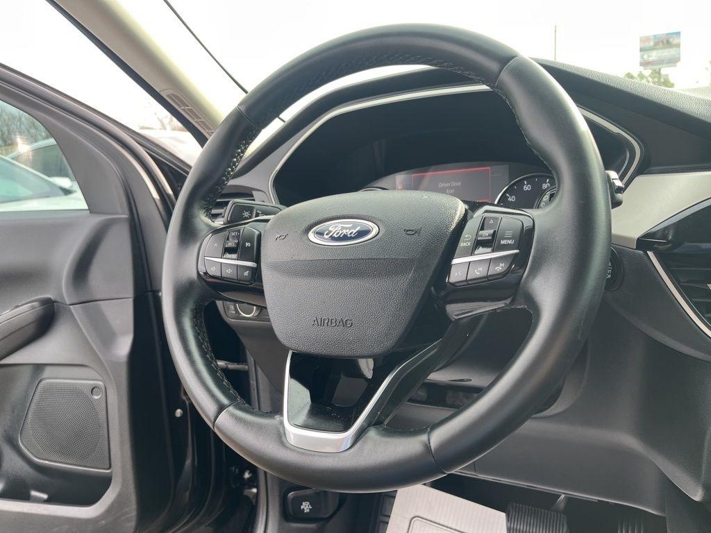 Ford Escape Hybrid  2022
