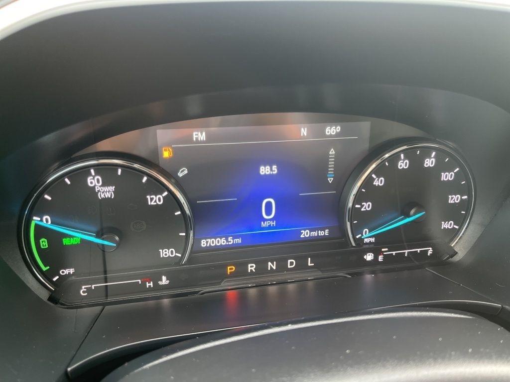 Ford Escape Hybrid  2022