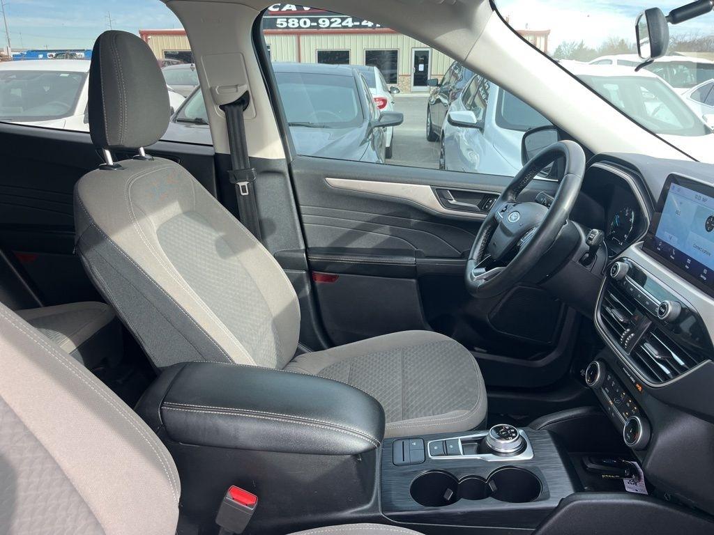Ford Escape Hybrid  2022