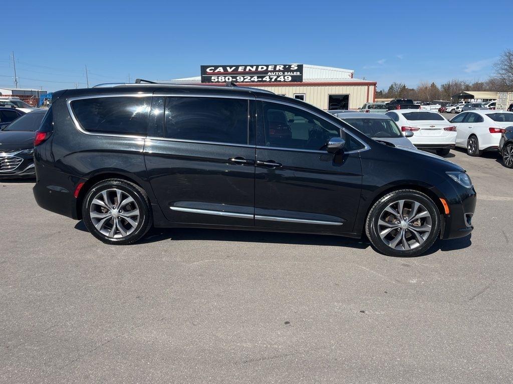 Chrysler Pacifica  2018