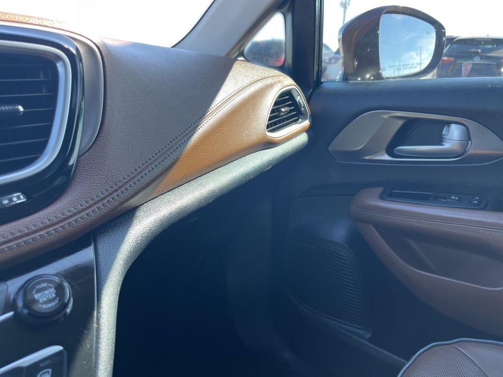 Chrysler Pacifica  2018