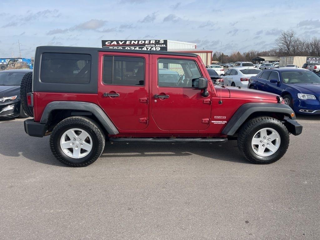 Jeep Wrangler  2011
