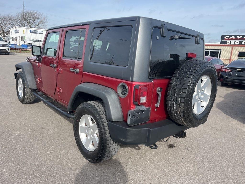 Jeep Wrangler  2011