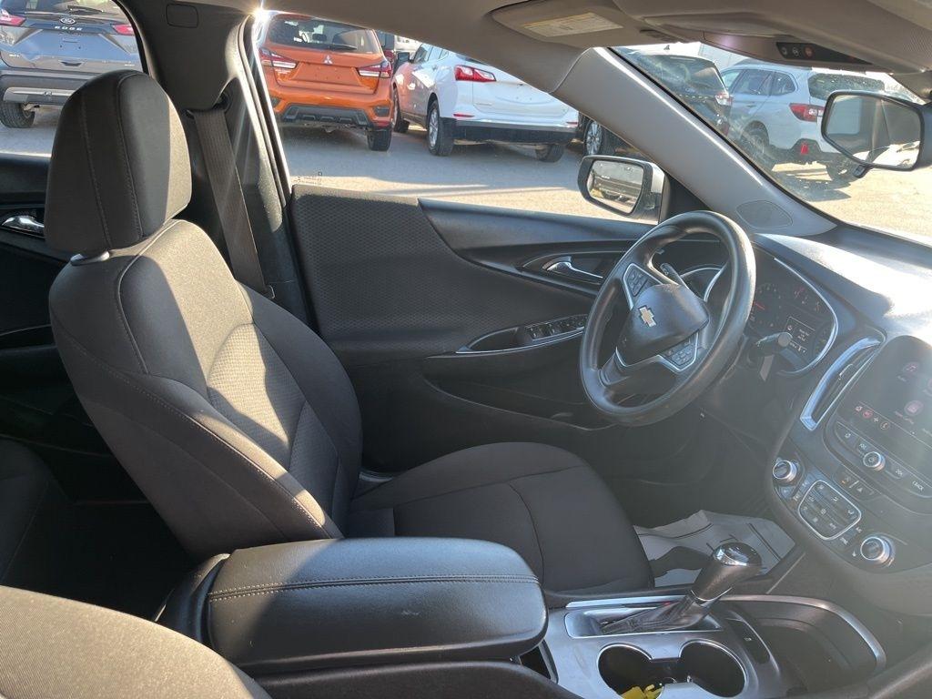 Chevrolet Malibu  2020