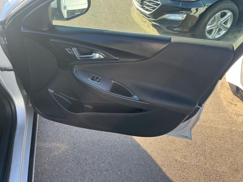 Chevrolet Malibu  2020