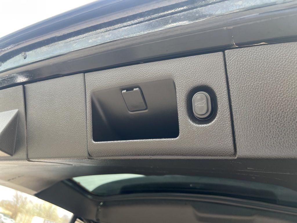 Chevrolet Tahoe  2015