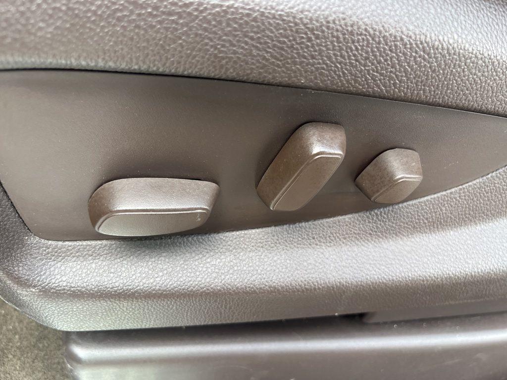 Chevrolet Silverado 1500  2018