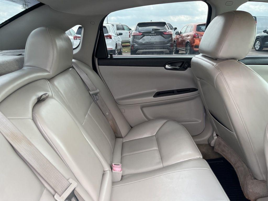 Chevrolet Impala  2013